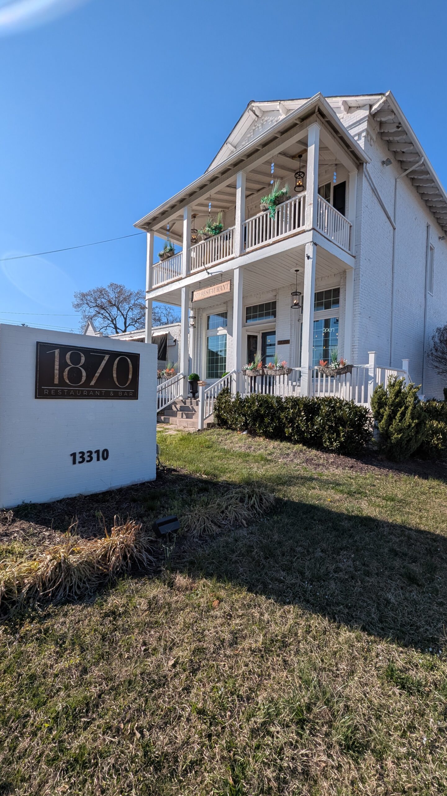 Troop 876 – Cocktail Hour at Jewett-Bass Hall (Restaurant 1870)